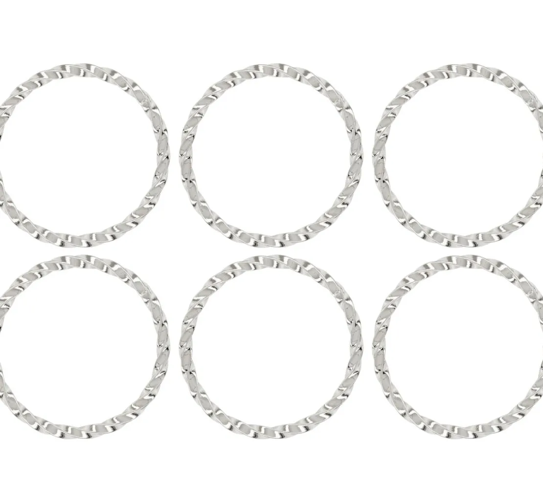 Metall Ring gedreht