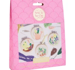 Sew and So On, Embroidery Hoop Decorations